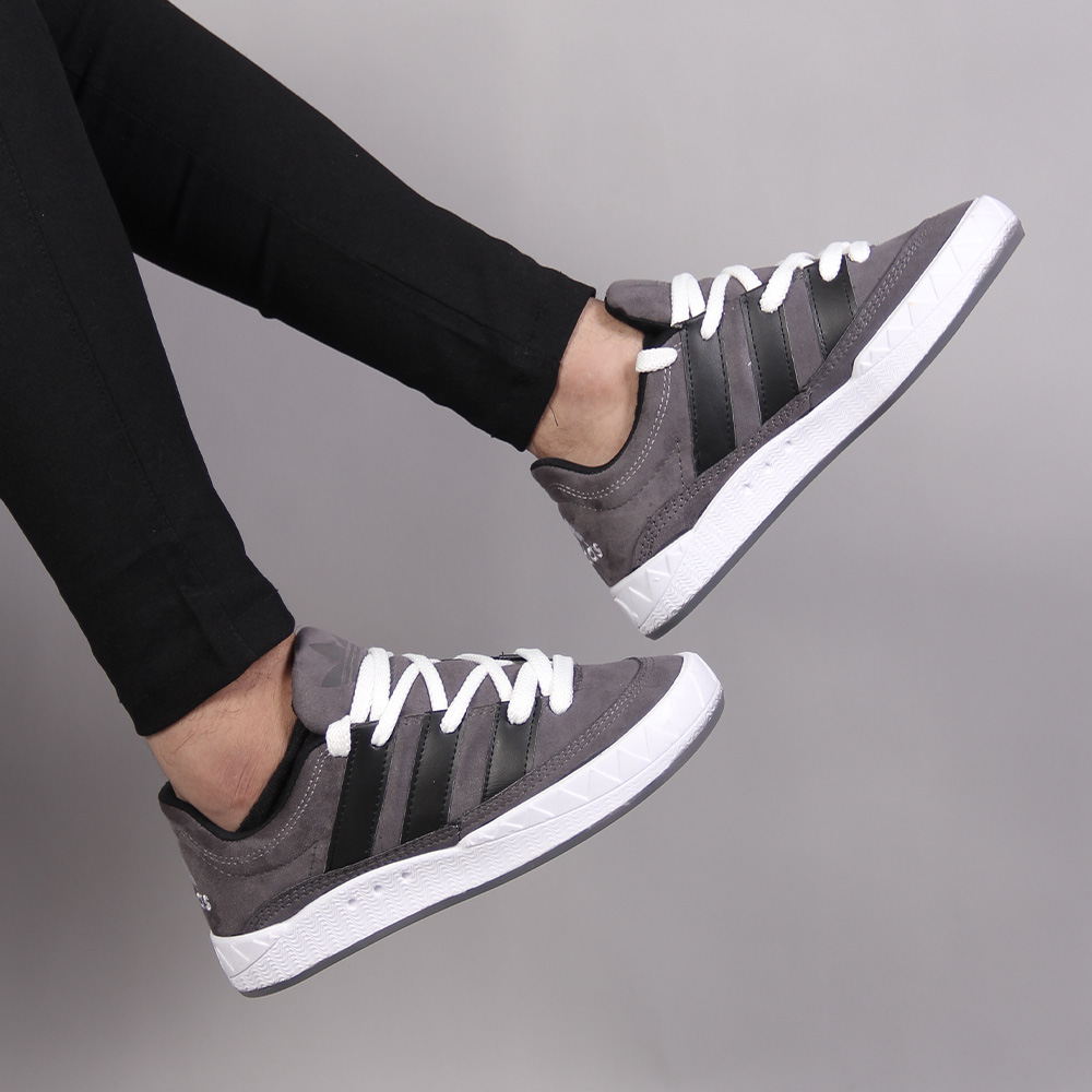 کفش آدیداس سه خط طوسی